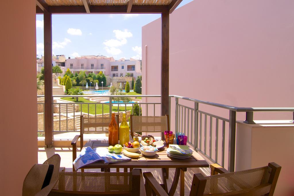 Loutra Resort Chambre photo